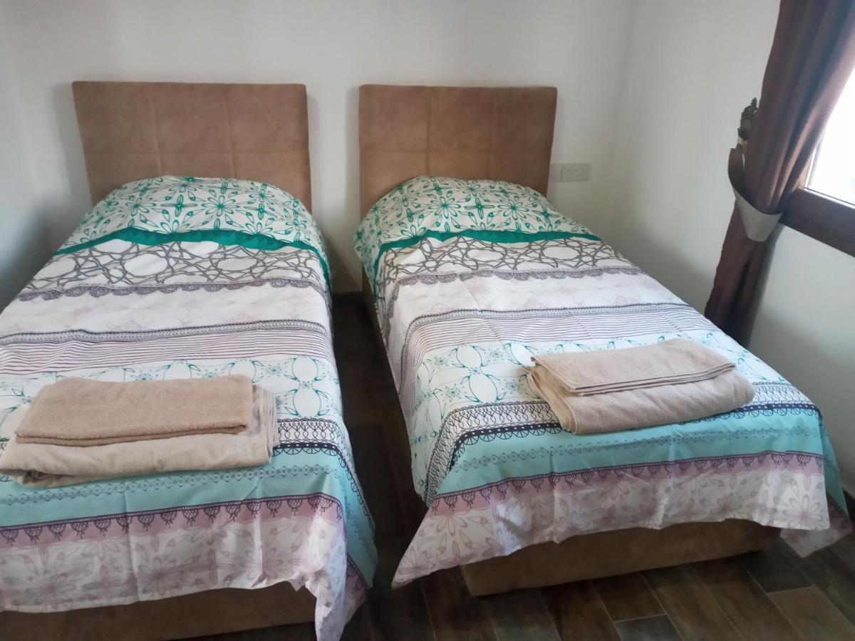 פמגוסטה Magic Moon Guest House מראה חיצוני תמונה