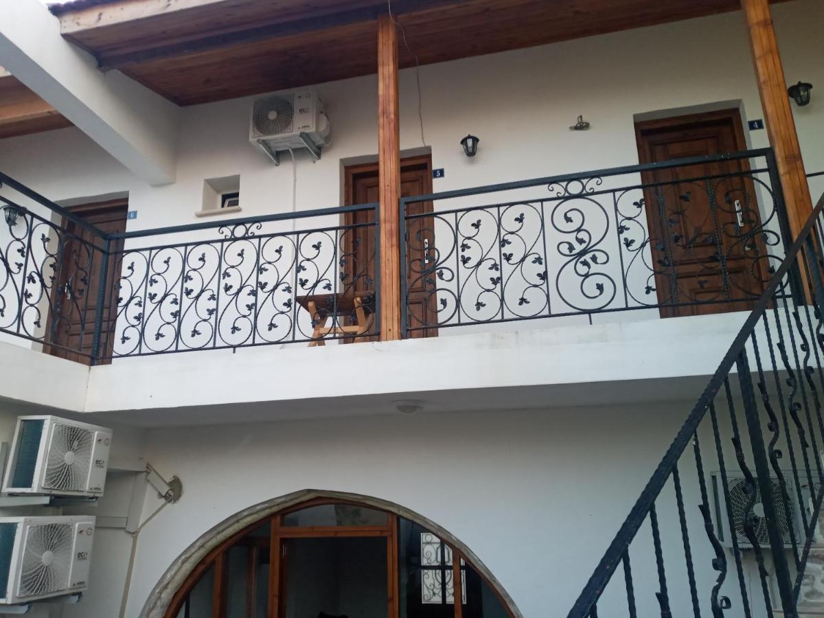 פמגוסטה Magic Moon Guest House מראה חיצוני תמונה
