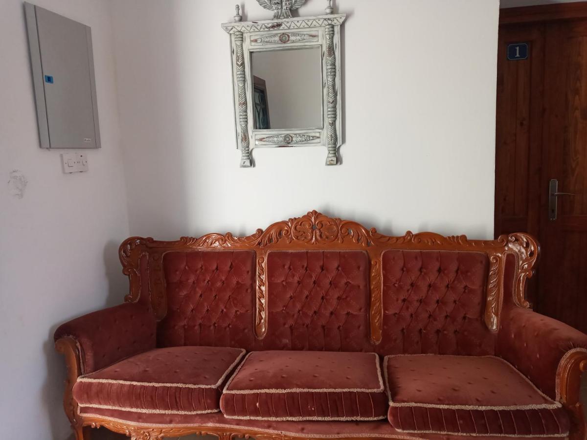 פמגוסטה Magic Moon Guest House מראה חיצוני תמונה