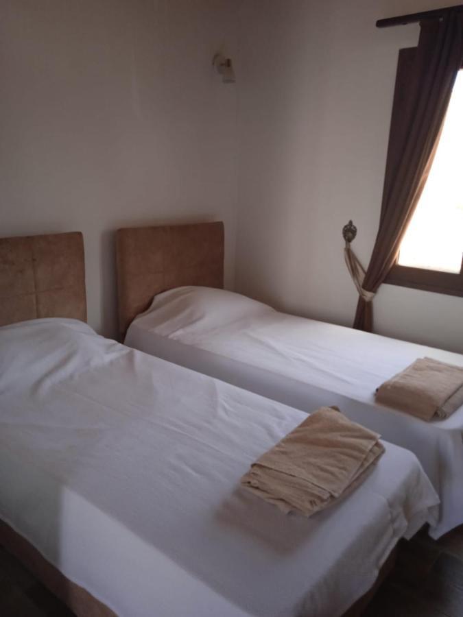 פמגוסטה Magic Moon Guest House מראה חיצוני תמונה