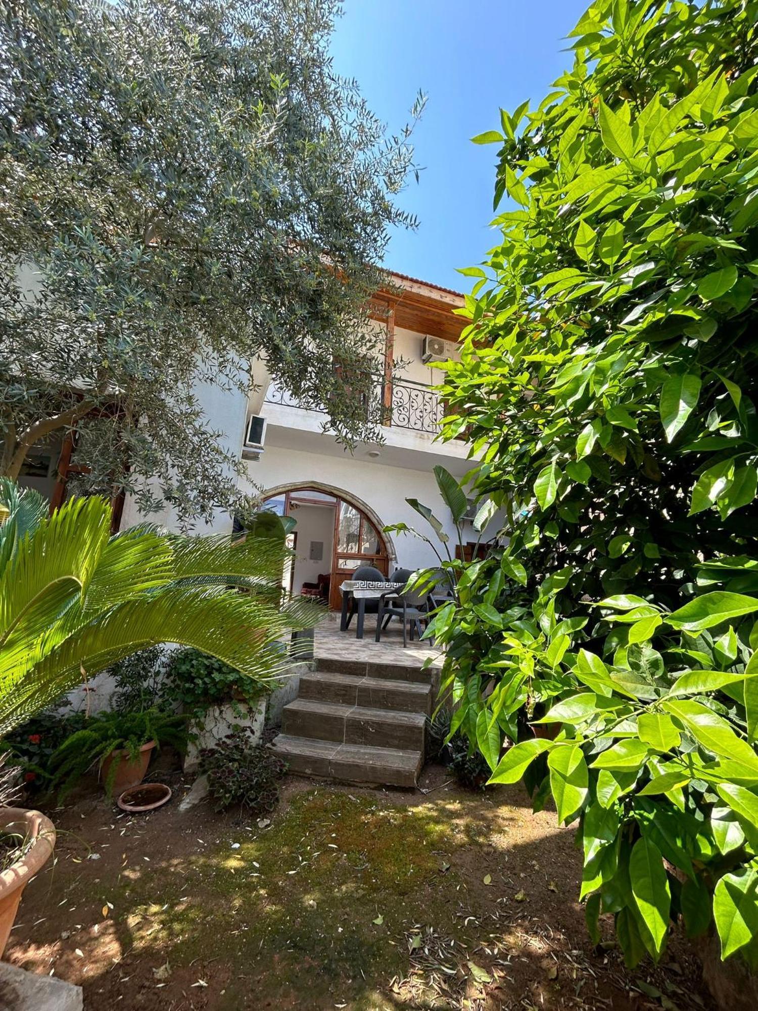 פמגוסטה Magic Moon Guest House מראה חיצוני תמונה